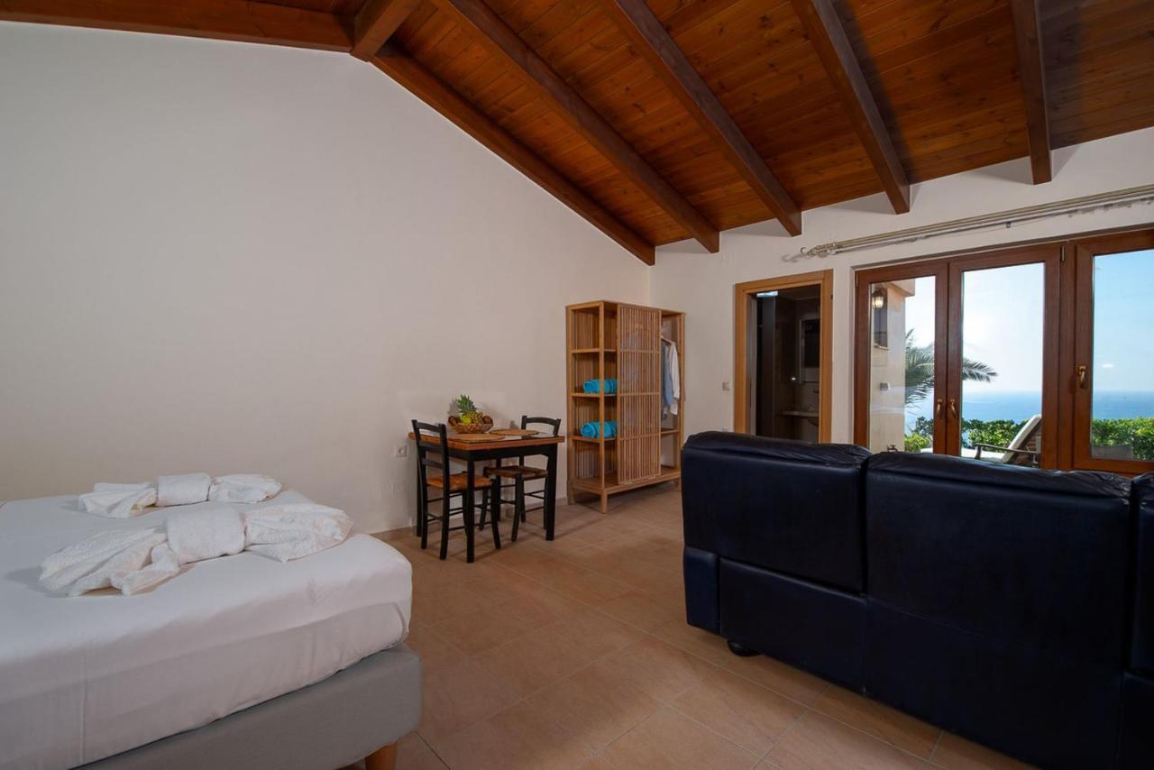 Vitamin Sea Luxury Villas Agia Pelagia  Exterior foto
